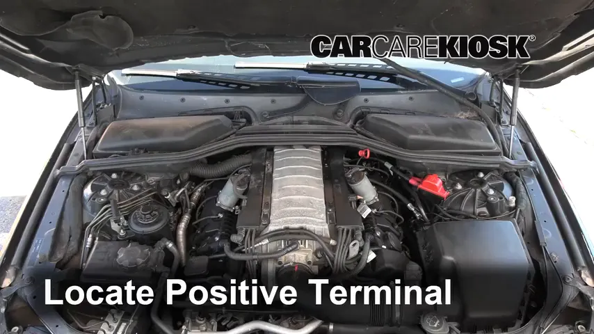 2005 BMW 545i 4.4L V8 Battery Jumpstart